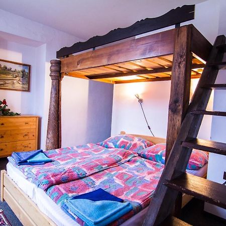 Hotel Posta Černý Dŭl Buitenkant foto