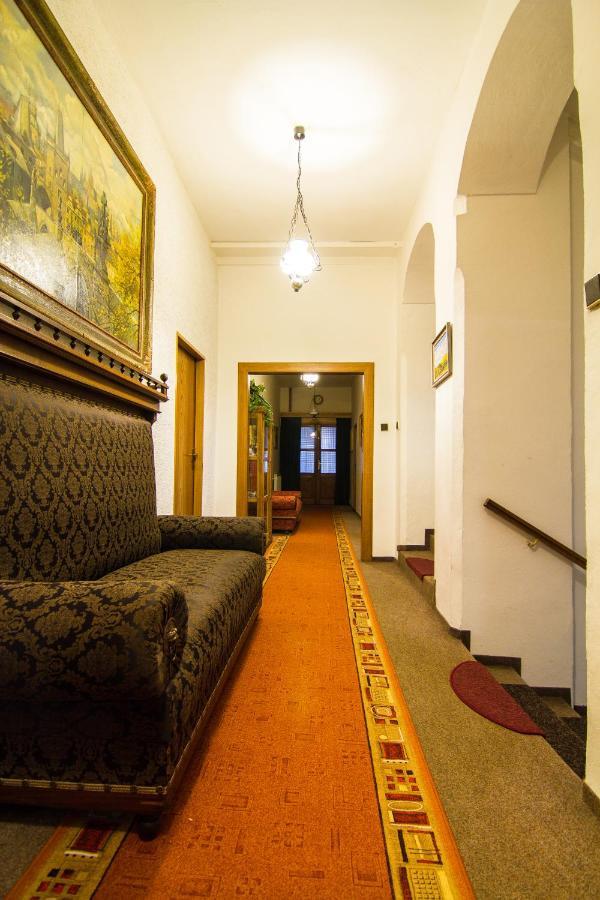Hotel Posta Černý Dŭl Buitenkant foto