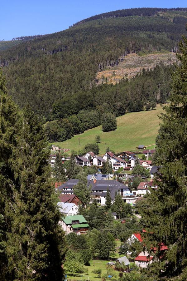 Hotel Posta Černý Dŭl Buitenkant foto
