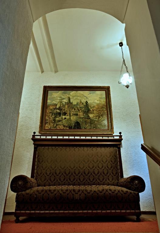 Hotel Posta Černý Dŭl Buitenkant foto