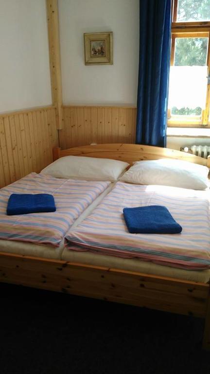 Hotel Posta Černý Dŭl Buitenkant foto
